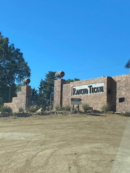 Cabana Valzam 2 Entre Vinedos Rancho Tecate Resort מראה חיצוני תמונה